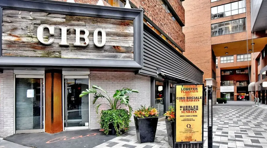 155 Yorkville Ave, Unit #2811, Toronto, Ontario, Canada, 1 Bedroom Bedrooms, 4 Rooms Rooms,1 BathroomBathrooms,Condo,For Sale,Yorkville,10,1548283