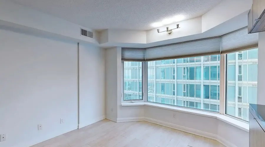 155 Yorkville Ave, Unit #2811, Toronto, Ontario, Canada, 1 Bedroom Bedrooms, 4 Rooms Rooms,1 BathroomBathrooms,Condo,For Sale,Yorkville,10,1548283