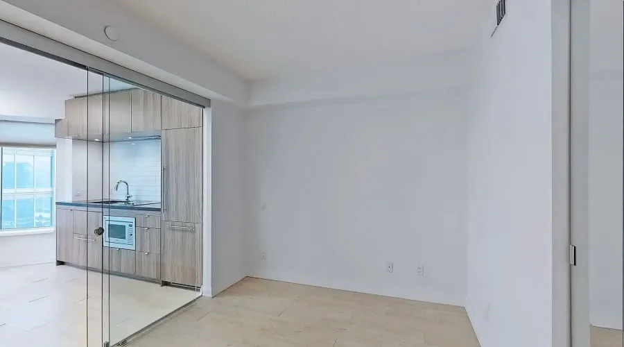 155 Yorkville Ave, Unit #2811, Toronto, Ontario, Canada, 1 Bedroom Bedrooms, 4 Rooms Rooms,1 BathroomBathrooms,Condo,For Sale,Yorkville,10,1548283