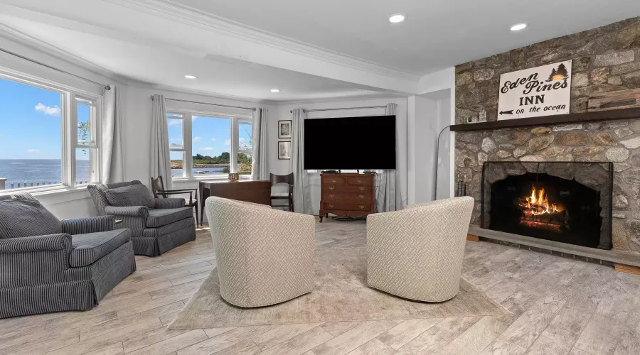 48 Eden Rd, Rockport, Massachusetts, 01966, United States, 9 Bedrooms Bedrooms, 16 Rooms Rooms,9 BathroomsBathrooms,Residential,For Sale,Eden,1553910