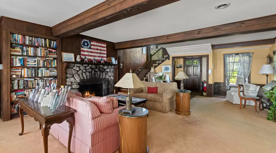 48 Eden Rd, Rockport, Massachusetts, 01966, United States, 9 Bedrooms Bedrooms, 16 Rooms Rooms,9 BathroomsBathrooms,Residential,For Sale,Eden,1553910
