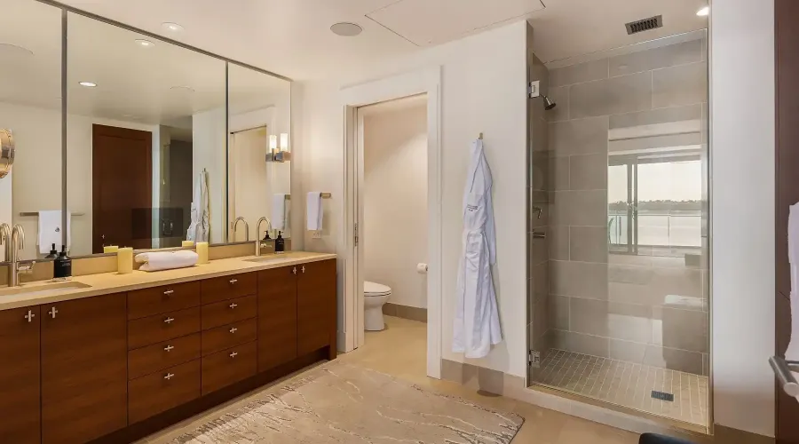 99 union ST #1601, Seattle, Washington, 98101, United States, 2 Bedrooms Bedrooms, ,2 BathroomsBathrooms,Condo,For Sale,Four Seasons Private Residences,union ST #1601,1568821