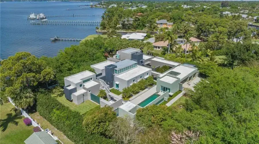 1924 nw shore TER, Stuart, Florida, 34994, United States, 5 Bedrooms Bedrooms, ,6 BathroomsBathrooms,Residential,For Sale,1924 nw shore TER,1568828