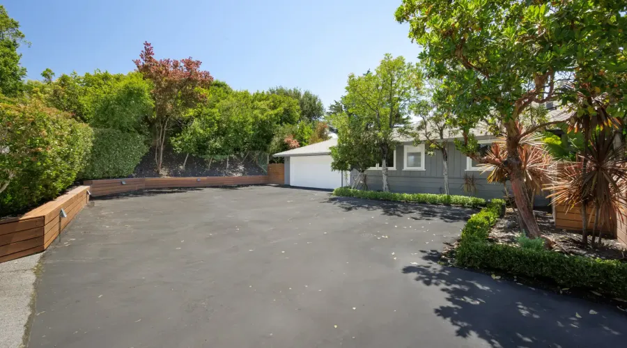 6 Crest Road, Belvedere Tiburon, California, 94920, United States, 5 Bedrooms Bedrooms, ,3 BathroomsBathrooms,Residential,For Sale,6 Crest Road,1574314