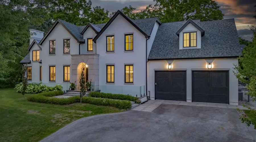 231 Wedgewood Drive, Oakville, Ontario, L6J 4R6, Canada, 4 Bedrooms Bedrooms, ,8 BathroomsBathrooms,Residential,For Sale,1575250