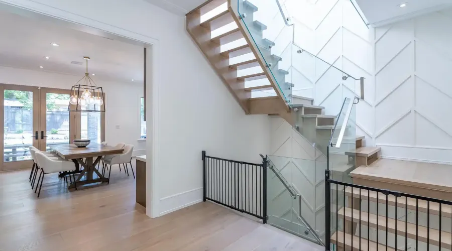 231 Wedgewood Drive, Oakville, Ontario, L6J 4R6, Canada, 4 Bedrooms Bedrooms, ,8 BathroomsBathrooms,Residential,For Sale,1575250