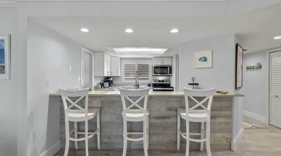 1401 Middle Gulf Drive, Sanibel, Florida, 33957, United States, 2 Bedrooms Bedrooms, 7 Rooms Rooms,2 BathroomsBathrooms,Condo,For Sale,Sundial East,Middle Gulf,3,1579302