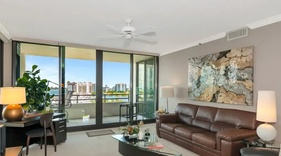 1255 N Gulfstream Ave, Sarasota, Florida, 34236, United States, 2 Bedrooms Bedrooms, 5 Rooms Rooms,2 BathroomsBathrooms,Residential,For Sale,Bay Plaza,Gulfstream ,10,1584719