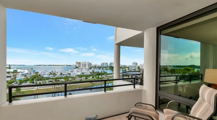 1255 N Gulfstream Ave, Sarasota, Florida, 34236, United States, 2 Bedrooms Bedrooms, 5 Rooms Rooms,2 BathroomsBathrooms,Residential,For Sale,Bay Plaza,Gulfstream ,10,1584719
