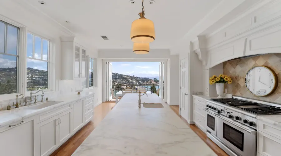 308 Golden Gate, Belvedere, California, 94920, United States, 8 Bedrooms Bedrooms, ,7 BathroomsBathrooms,Residential,For Sale,308 Golden Gate,1603179