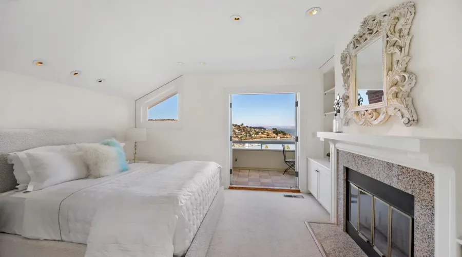 308 Golden Gate, Belvedere, California, 94920, United States, 8 Bedrooms Bedrooms, ,7 BathroomsBathrooms,Residential,For Sale,308 Golden Gate,1603179