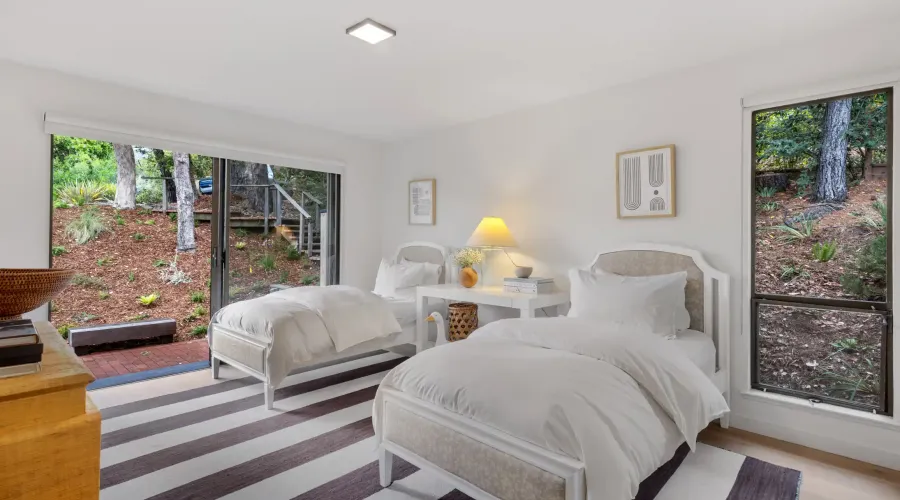 2 Tara Hill, Tiburon, California, 94920, United States, 5 Bedrooms Bedrooms, ,4.5 BathroomsBathrooms,Residential,For Sale,2 Tara Hill,1603180