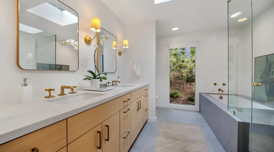 2 Tara Hill, Tiburon, California, 94920, United States, 5 Bedrooms Bedrooms, ,4.5 BathroomsBathrooms,Residential,For Sale,2 Tara Hill,1603180