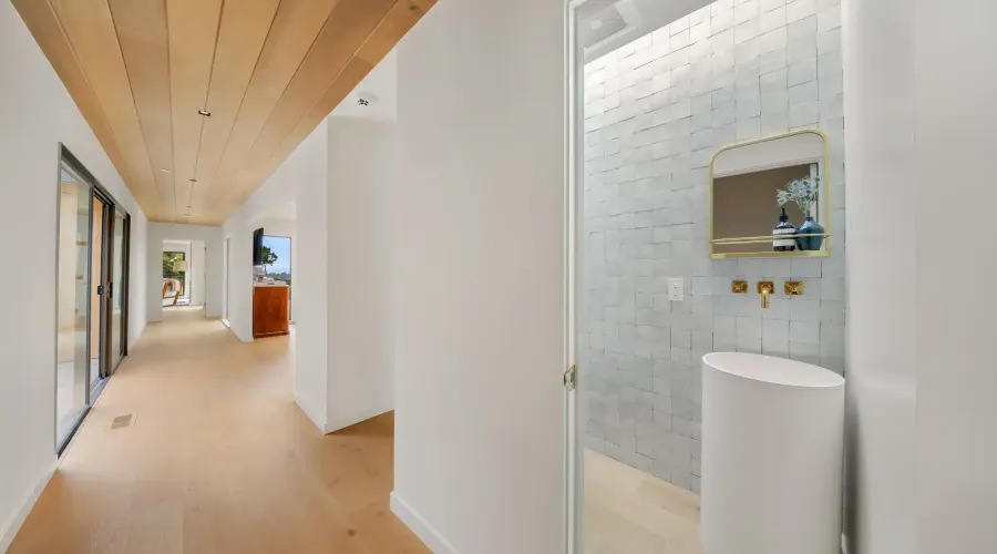 2 Tara Hill, Tiburon, California, 94920, United States, 5 Bedrooms Bedrooms, ,4.5 BathroomsBathrooms,Residential,For Sale,2 Tara Hill,1603180