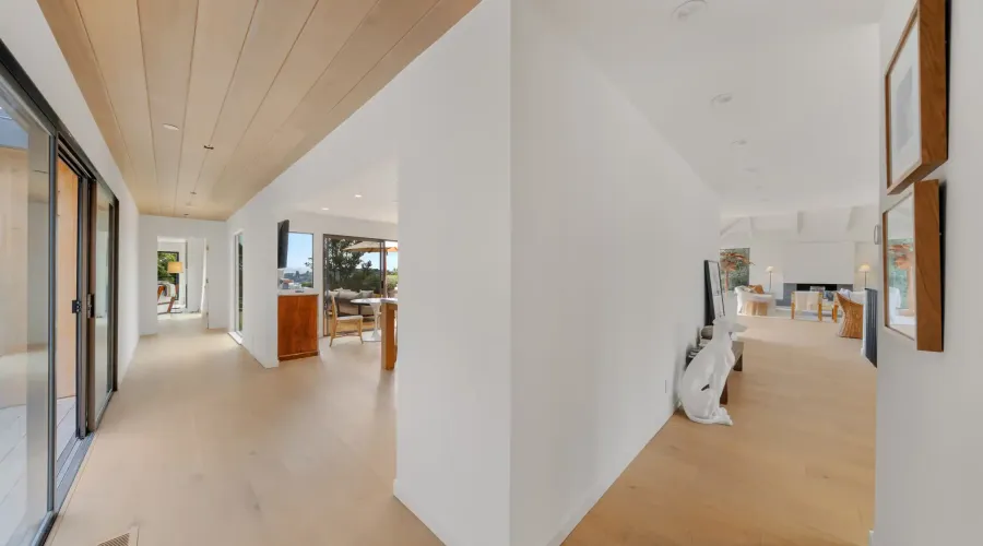 2 Tara Hill, Tiburon, California, 94920, United States, 5 Bedrooms Bedrooms, ,4.5 BathroomsBathrooms,Residential,For Sale,2 Tara Hill,1603180