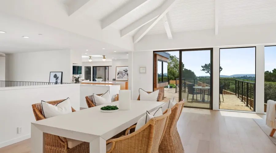 2 Tara Hill, Tiburon, California, 94920, United States, 5 Bedrooms Bedrooms, ,4.5 BathroomsBathrooms,Residential,For Sale,2 Tara Hill,1603180