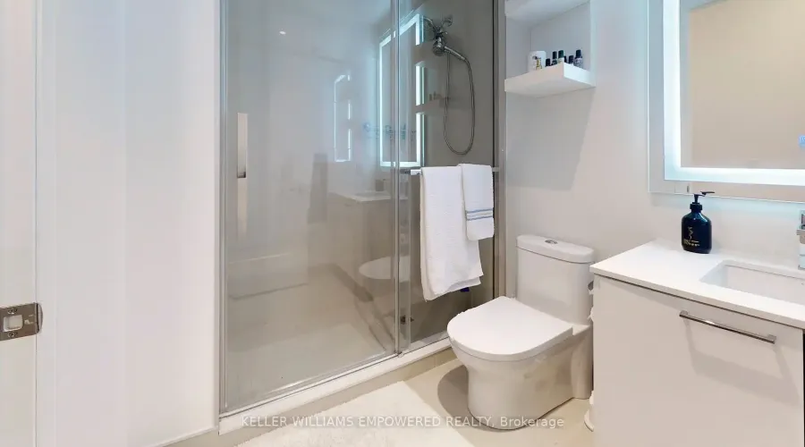 293 The Kingsway #219, Toronto, Ontario, Canada, 1 Bedroom Bedrooms, 3 Rooms Rooms,1 BathroomBathrooms,Condo,For Sale,The Kingsway,1603735