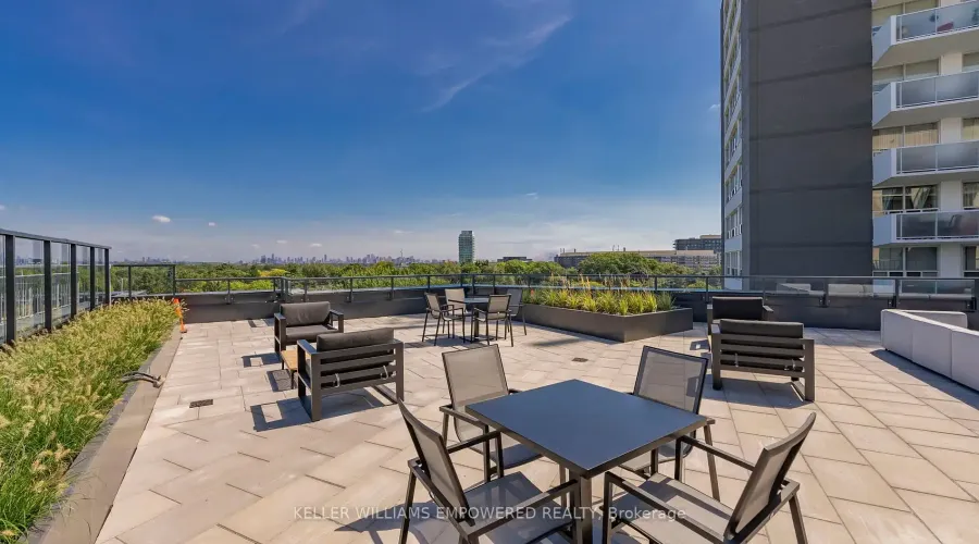 293 The Kingsway #219, Toronto, Ontario, Canada, 1 Bedroom Bedrooms, 3 Rooms Rooms,1 BathroomBathrooms,Condo,For Sale,The Kingsway,1603735