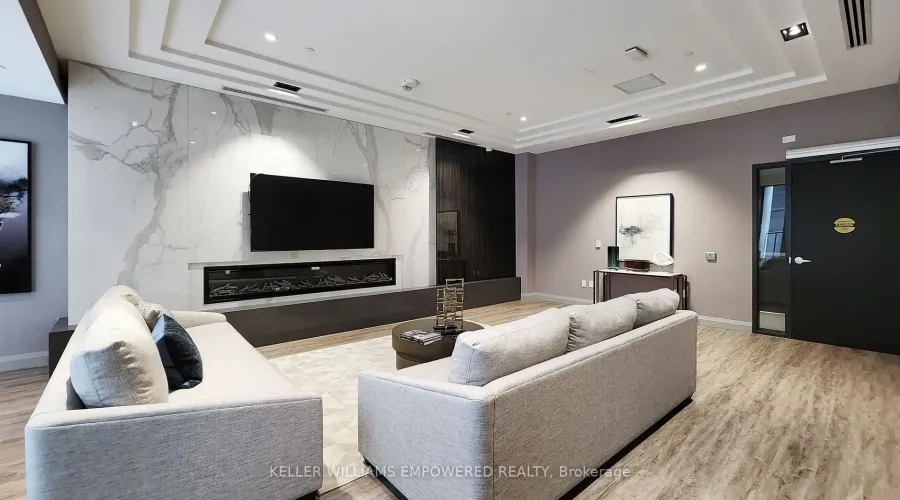 293 The Kingsway #219, Toronto, Ontario, Canada, 1 Bedroom Bedrooms, 3 Rooms Rooms,1 BathroomBathrooms,Condo,For Sale,The Kingsway,1603735