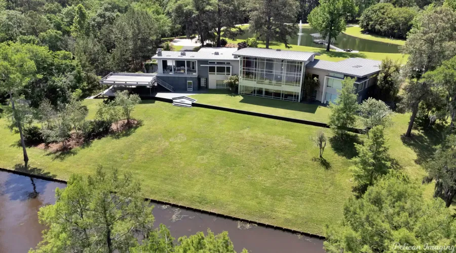 613 Moore Road, Elm Grove, Louisiana, 71051, United States, 3 Bedrooms Bedrooms, ,6 BathroomsBathrooms,Residential,For Sale,613 Moore Road,1603919