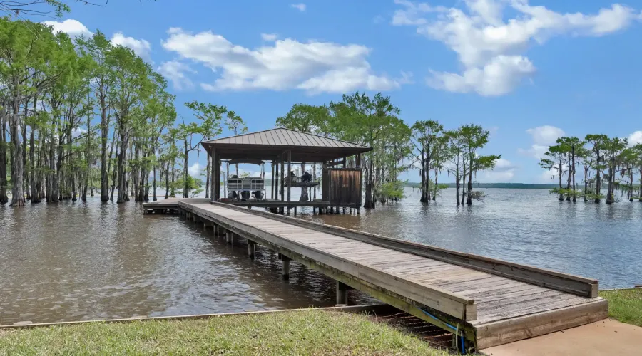 613 Moore Road, Elm Grove, Louisiana, 71051, United States, 3 Bedrooms Bedrooms, ,6 BathroomsBathrooms,Residential,For Sale,613 Moore Road,1603919