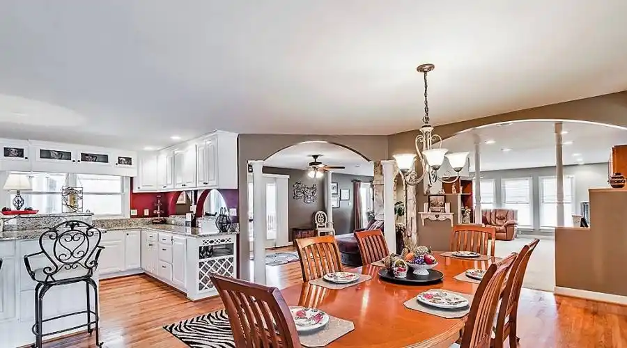 1425 Hobson,CLEVELAND,North Carolina 27013,United States,5 Bedrooms Bedrooms,10 Rooms Rooms,2 BathroomsBathrooms,Residential,Hobson,156832