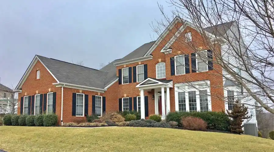 7573 Cooper Hawk Drive,Warrenton,Virginia,United States,5 Bedrooms Bedrooms,15 Rooms Rooms,5 BathroomsBathrooms,Residential,Cooper Hawk,3,157789