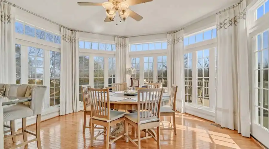 7573 Cooper Hawk Drive,Warrenton,Virginia,United States,5 Bedrooms Bedrooms,15 Rooms Rooms,5 BathroomsBathrooms,Residential,Cooper Hawk,3,157789
