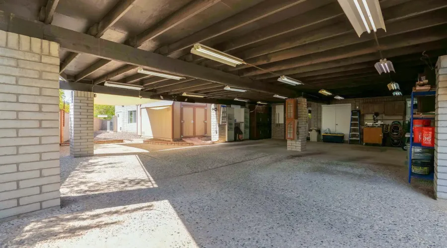 1265 W Mountain View Dr, Mesa, Arizona, 85201, United States, 4 Bedrooms Bedrooms, 10 Rooms Rooms,3 BathroomsBathrooms,Single family home,Residential,W Mountain View,1633253