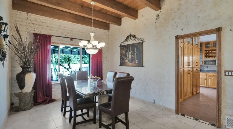 1265 W Mountain View Dr, Mesa, Arizona, 85201, United States, 4 Bedrooms Bedrooms, 10 Rooms Rooms,3 BathroomsBathrooms,Single family home,Residential,W Mountain View,1633253