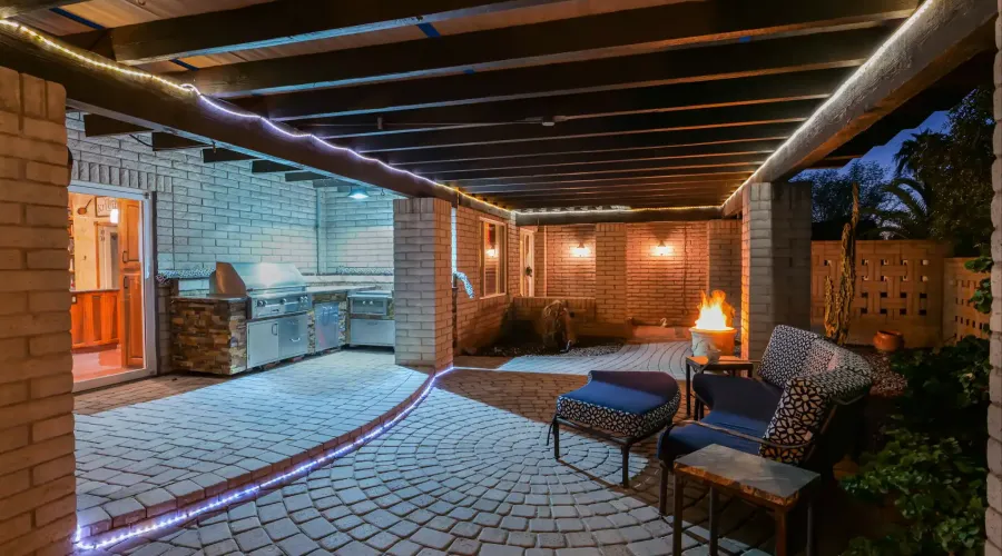 1265 W Mountain View Dr, Mesa, Arizona, 85201, United States, 4 Bedrooms Bedrooms, 10 Rooms Rooms,3 BathroomsBathrooms,Single family home,Residential,W Mountain View,1633253