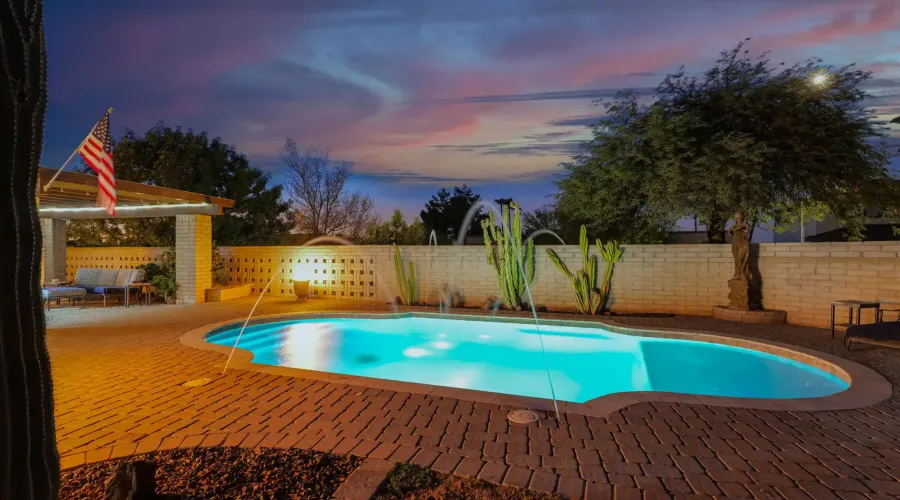 1265 W Mountain View Dr, Mesa, Arizona, 85201, United States, 4 Bedrooms Bedrooms, 10 Rooms Rooms,3 BathroomsBathrooms,Single family home,Residential,W Mountain View,1633253