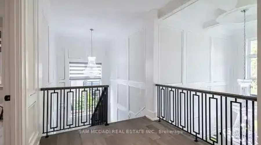 1615 Petrie Way, Mississauga, Ontario, L5J 1G8, Canada, 5 Bedrooms Bedrooms, ,6 BathroomsBathrooms,Residential,For Sale,1633835