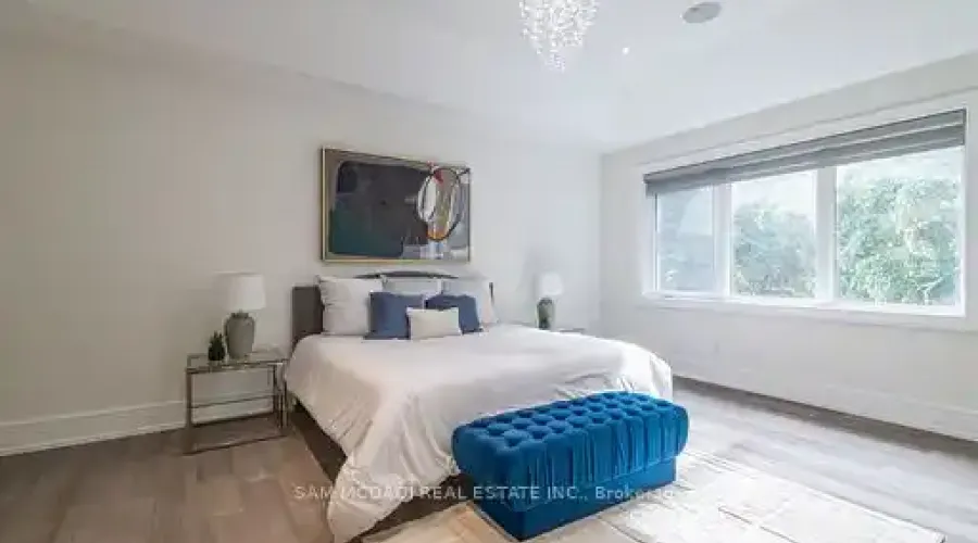 1615 Petrie Way, Mississauga, Ontario, L5J 1G8, Canada, 5 Bedrooms Bedrooms, ,6 BathroomsBathrooms,Residential,For Sale,1633835