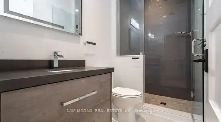 1615 Petrie Way, Mississauga, Ontario, L5J 1G8, Canada, 5 Bedrooms Bedrooms, ,6 BathroomsBathrooms,Residential,For Sale,1633835