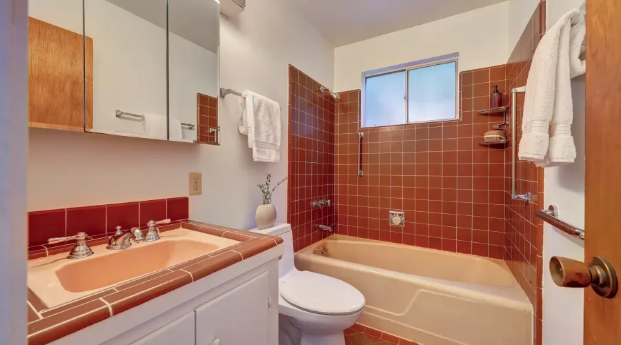 2217 Centro East, Tiburon, California, 94920, United States, 5 Bedrooms Bedrooms, ,4 BathroomsBathrooms,Residential,For Sale,1635951