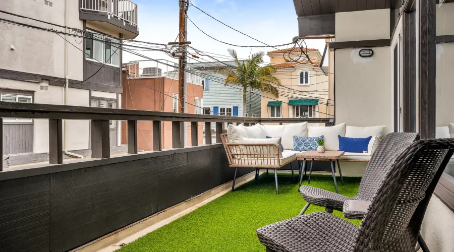 21 Yawl St, Marina Del Rey, California, 90292, United States, 3 Bedrooms Bedrooms, ,2 BathroomsBathrooms,Residential,For Sale,Yawl St,1638144