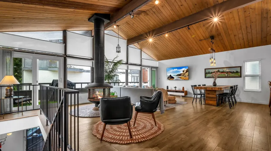 21 Yawl St, Marina Del Rey, California, 90292, United States, 3 Bedrooms Bedrooms, ,2 BathroomsBathrooms,Residential,For Sale,Yawl St,1638144