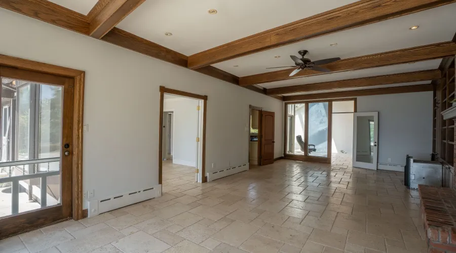 1588 Watersedge Rd, Missisauga, Ontario, L5J 1A4, Canada, 3 Bedrooms Bedrooms, ,3 BathroomsBathrooms,Residential,For Sale,Watersedge Rd,1641921