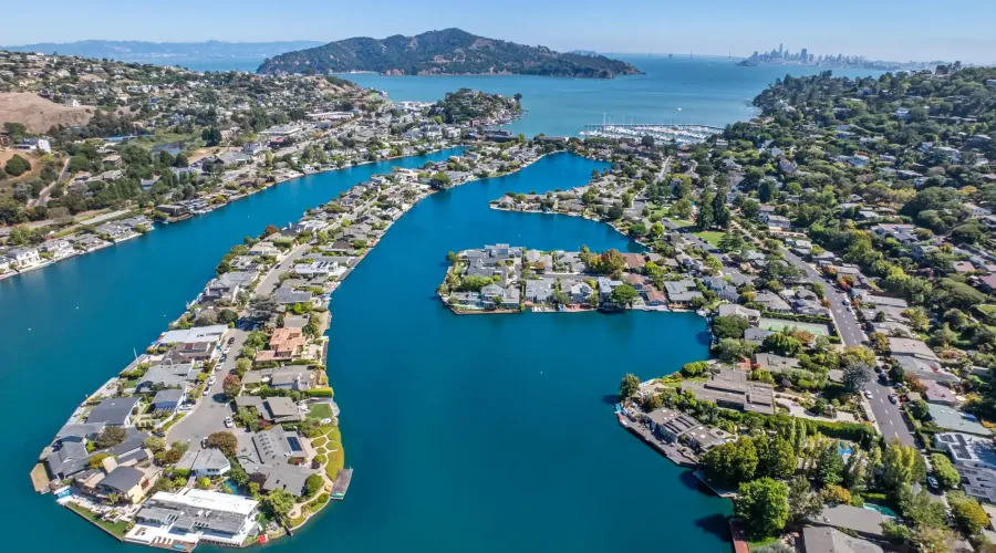 314 San Rafael Ave, Belvedere Tiburon, California, 94920, United States, 4 Bedrooms Bedrooms, ,3.5 BathroomsBathrooms,Residential,For Sale,314 San Rafael Ave,1643780