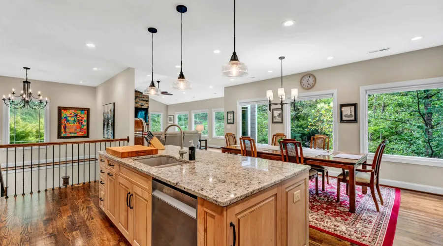 6932 Poage Valley Rd Extension, Roanoke, Virginia, 24018, United States, 4 Bedrooms Bedrooms, ,4 BathroomsBathrooms,Residential,For Sale,6932 Poage Valley Rd Extension,1643983