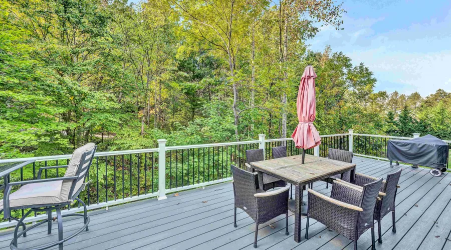 6932 Poage Valley Rd Extension, Roanoke, Virginia, 24018, United States, 4 Bedrooms Bedrooms, ,4 BathroomsBathrooms,Residential,For Sale,6932 Poage Valley Rd Extension,1643983