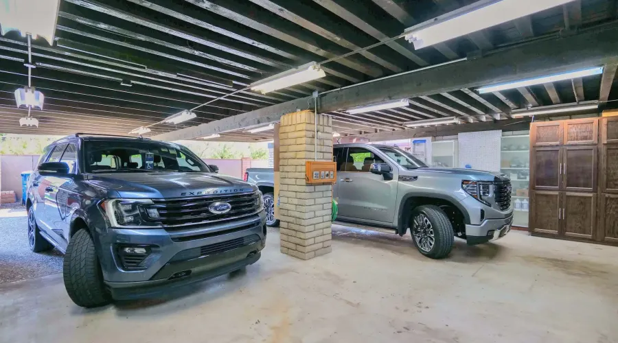 1265 W Mountain View Drive, Mesa, Arizona, 85201, United States, 4 Bedrooms Bedrooms, 10 Rooms Rooms,3 BathroomsBathrooms,Residential,For Sale,W Mountain View,1648291