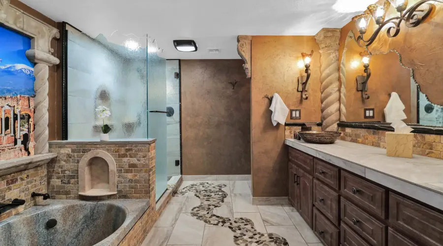 1265 W Mountain View Drive, Mesa, Arizona, 85201, United States, 4 Bedrooms Bedrooms, 10 Rooms Rooms,3 BathroomsBathrooms,Residential,For Sale,W Mountain View,1648291