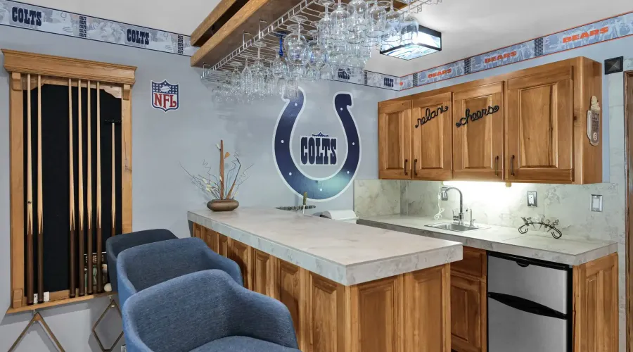 1265 W Mountain View Drive, Mesa, Arizona, 85201, United States, 4 Bedrooms Bedrooms, 10 Rooms Rooms,3 BathroomsBathrooms,Residential,For Sale,W Mountain View,1648291