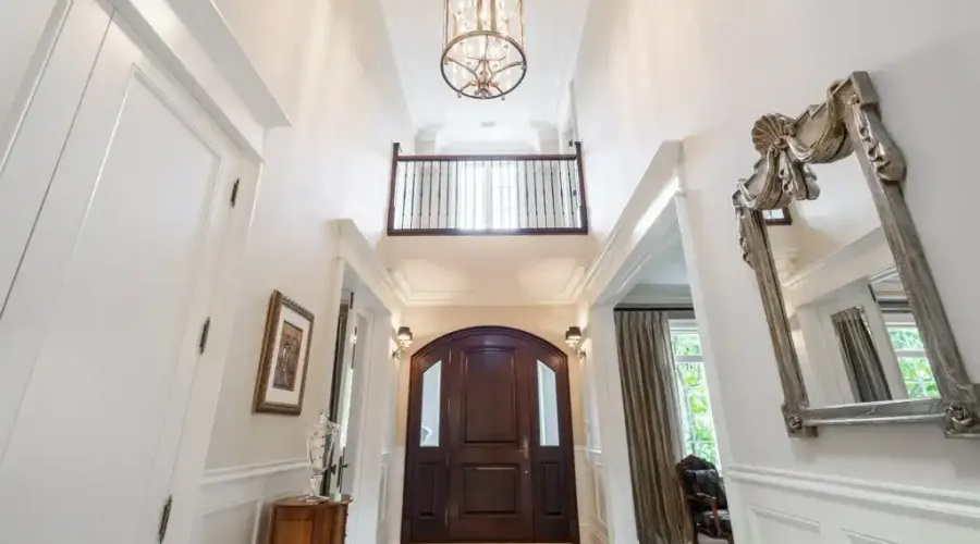 1502 Gregwood Rd, Mississauga, Ontario, L5H 2T4, Canada, 4 Bedrooms Bedrooms, ,6 BathroomsBathrooms,Single family home,For Sale,Gregwood Rd,1650714