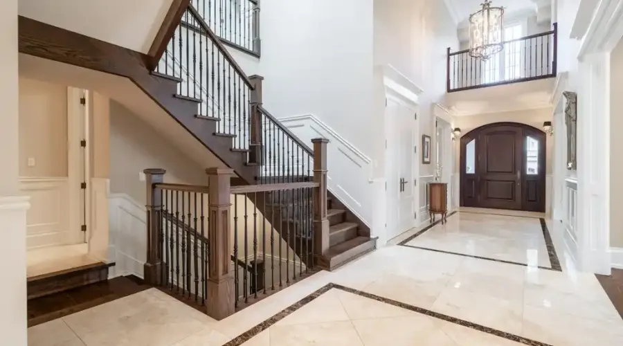1502 Gregwood Rd, Mississauga, Ontario, L5H 2T4, Canada, 4 Bedrooms Bedrooms, ,6 BathroomsBathrooms,Single family home,For Sale,Gregwood Rd,1650714