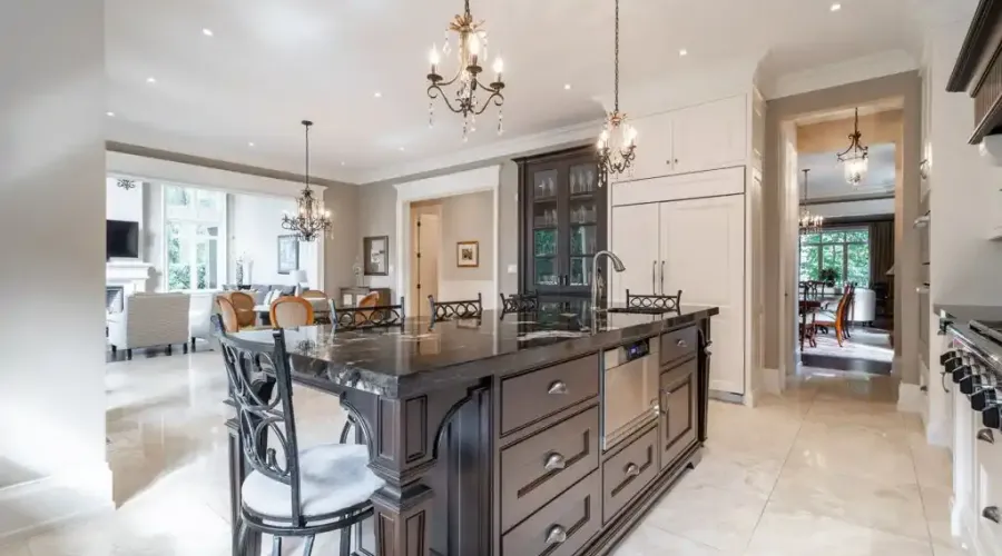 1502 Gregwood Rd, Mississauga, Ontario, L5H 2T4, Canada, 4 Bedrooms Bedrooms, ,6 BathroomsBathrooms,Single family home,For Sale,Gregwood Rd,1650714