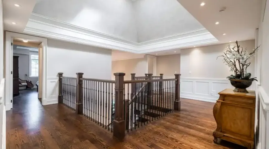 1502 Gregwood Rd, Mississauga, Ontario, L5H 2T4, Canada, 4 Bedrooms Bedrooms, ,6 BathroomsBathrooms,Single family home,For Sale,Gregwood Rd,1650714
