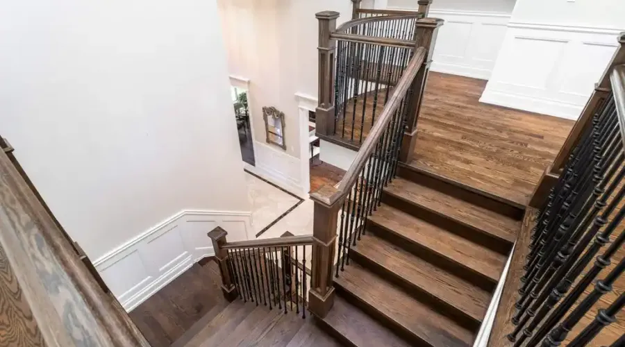 1502 Gregwood Rd, Mississauga, Ontario, L5H 2T4, Canada, 4 Bedrooms Bedrooms, ,6 BathroomsBathrooms,Single family home,For Sale,Gregwood Rd,1650714